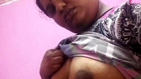 Indian aunty's provocative display of intimate underwear and allure