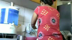 Desi couple's passionate encounter in the kitchen