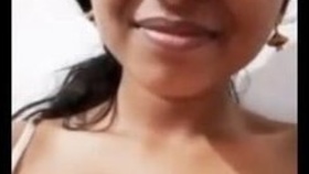 Desi beauty reveals her intimate parts in a sensual video on VK