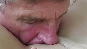 Old Young Porn Teen giving Blowjob Deepthroat and Cumshot After Fucking