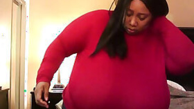 Big Boob Exotic BBW Cotton Candi Smothers