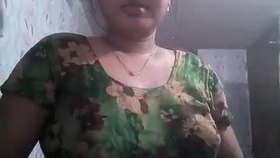 Indian wife reveals all in explicit video