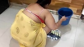 Kamwali bai ki chudai ki hindi bf video