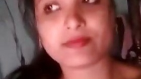 Sexually unsatisfied Desi wife looks for porn appreciation in webcamming