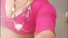 Desi Sexy bhabi hot bra show