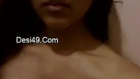 Attractive Desi indian girl touches boobies in the amateur video
