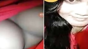 Sexy chick sees nothing wrong in exposing breasts and cunt