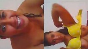Spicy Desi girl exposes XXX naked body and then puts her clothes
