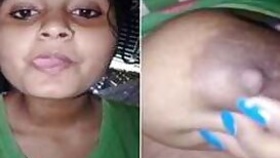 Camgirl touches hairy vagina after squeezing her Indian boobs