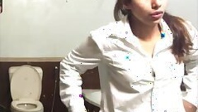 Desi Indian girl caught peeing in MMC bathroom