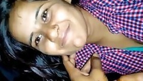 Desi Girl Doing Blowjob