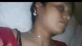 Desi bhabhi in red shalwar suit shows her breasts