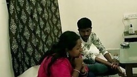 Indian mom Kamwali bhabhi fucks young manager