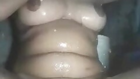 Bhabi Bathing And Wanking