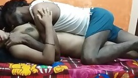 Indian bhabhi from Lucknow fast sex