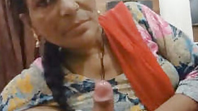 Desi mature Bhabhi Gives a blowjob and fucks
