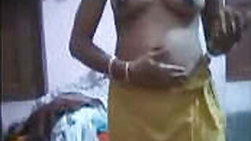 Desi Hillbilly Girl Webcam Shows Tits
