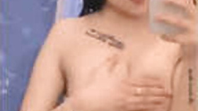 Desi Randi Yasnit Kaur Topless Hides Her Nipples